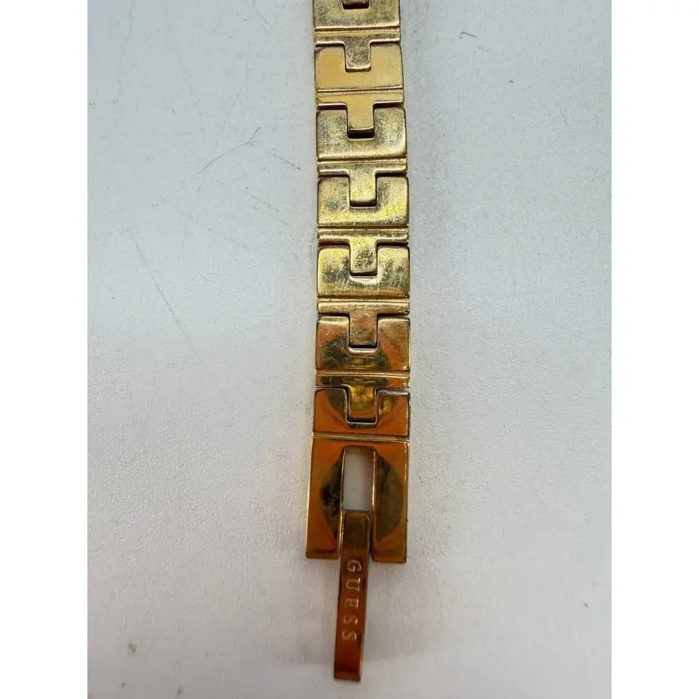 Guess G70367 Women's Gold Tone Bracelet Watch Box Papers Needs Battery